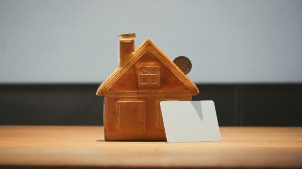 Loi Warsmann ou assurance habitation, qui paie la facture en cas de fuite d'eau encastrée ?